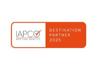 Logo der International Association of Professional Congress Organisers mit dem Schriftzug "Destination Partner 2024"